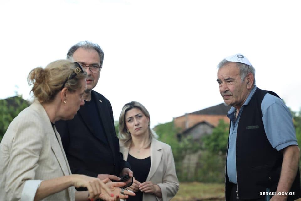 ისრაელის ელჩი სენაკში არსებულ სინაგოგას სტუმრობდა