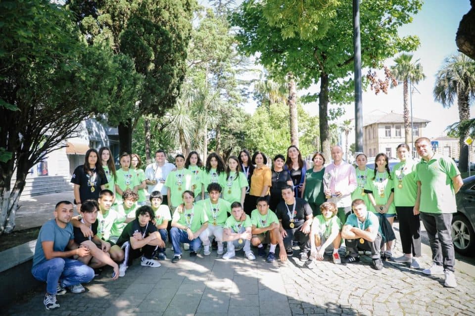 ფოთის გოგონათა და ვაჟთა ხელბურთის გუნდები საქართველოს ჩემპიონები გახდნენ