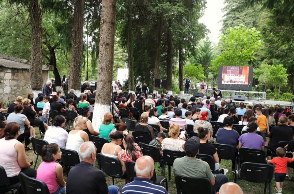 ზუგდიდში ფოლკლორის IV საერთაშორისო ფესტივალი პოლიკარპე ხუბულავას 100 წლის იუბილეს მიეძღვნა