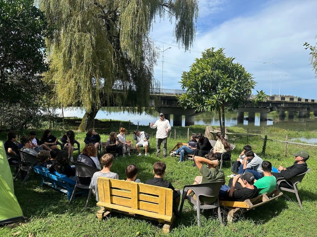 პროექტ „ახალი თაობა“ ფარგლებში ბანაკი ანაკლიაში მოეწყო - image 2