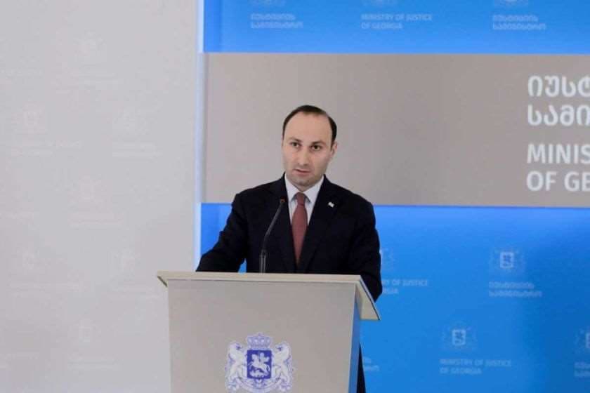 სუს-ის უფროსმა ანრი ოხანაშვილმა თანამდებობა დატოვა