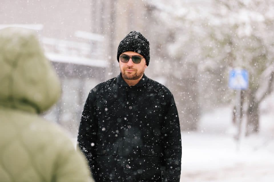 ფოთში, თოვლის სახით მოსული უხვი ნალექისგან დილიდან ინტენსიურად მიმდინარეობს გზების გაწმენდა