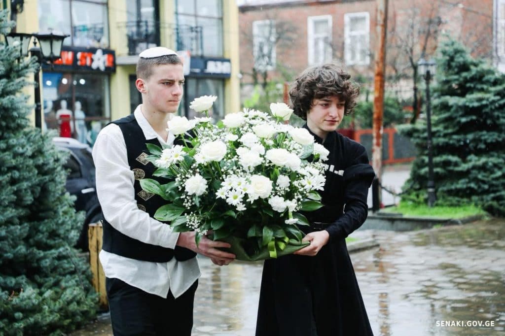 სენაკში პატივი მიაგეს ჯემალ აჯიაშვილის ხსოვნას - image 2