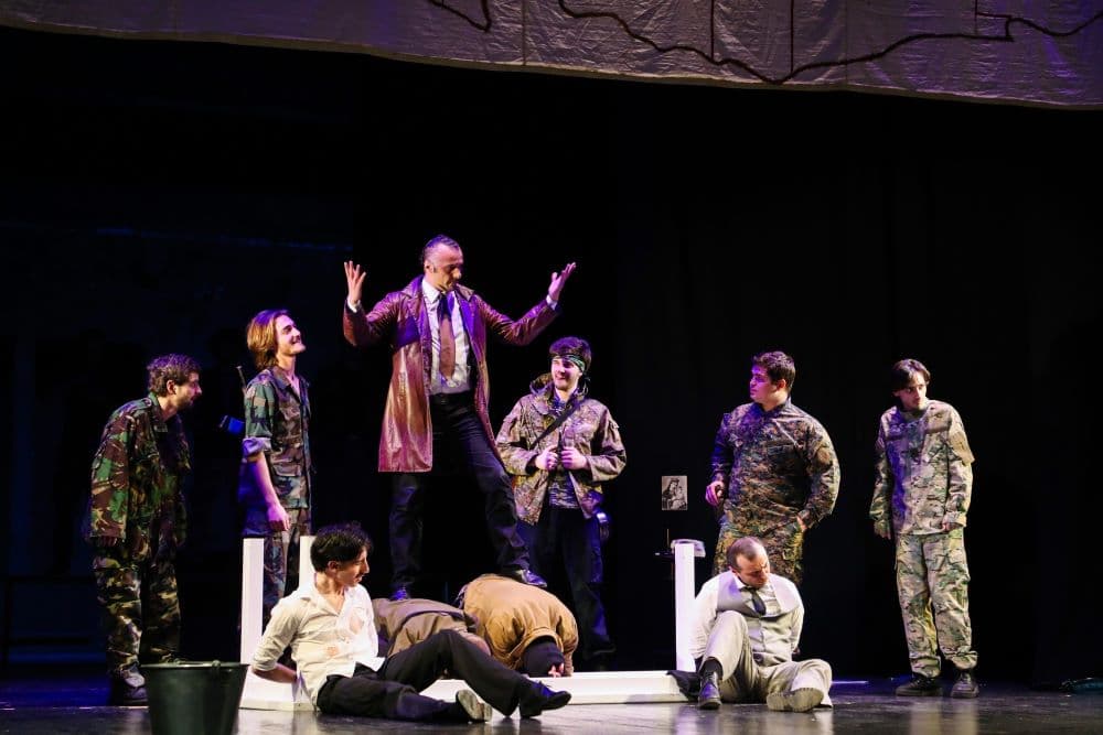 გიორგი ჭანტურიას სპექტაკლი ,,უკანასკნელი თოლია,“ რომელიც ჟიული შარტავას სიცოცხლის ბოლო დღეს ეხება დასმა სენაკის თეატრში წარადგინა [ფოტორეპორტაჟი] - image 9