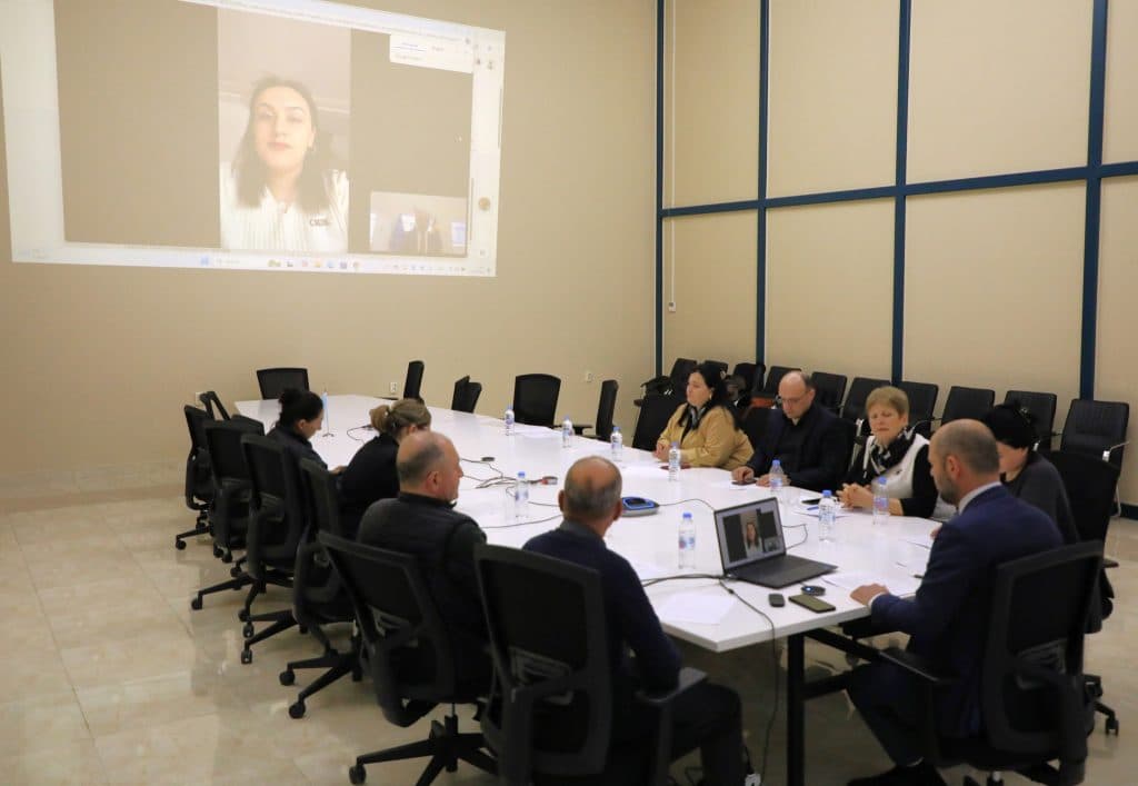 ზუგდიდის მერია დამატებით ქვეყნის ფარგლებს გარეთ ჩარიცხულ 10 სტუდენტს ფინანსურ მხარდაჭერას გაუწევს - image 3