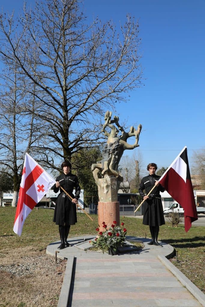 ზუგდიდში წიგნის „1924 წლის ანტისაბჭოთა ეროვნული აჯანყება ზუგდიდის მაზრაში“ პრეზენტაცია გაიმართა - image 5