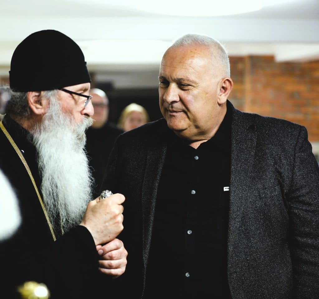 ფოთში კვირაცხოვლობის დღესასწაული და ბრწყინვალე აღდგომის სახელობის საკათედრო ტაძრის განახლების დღე აღინიშნა - image 4