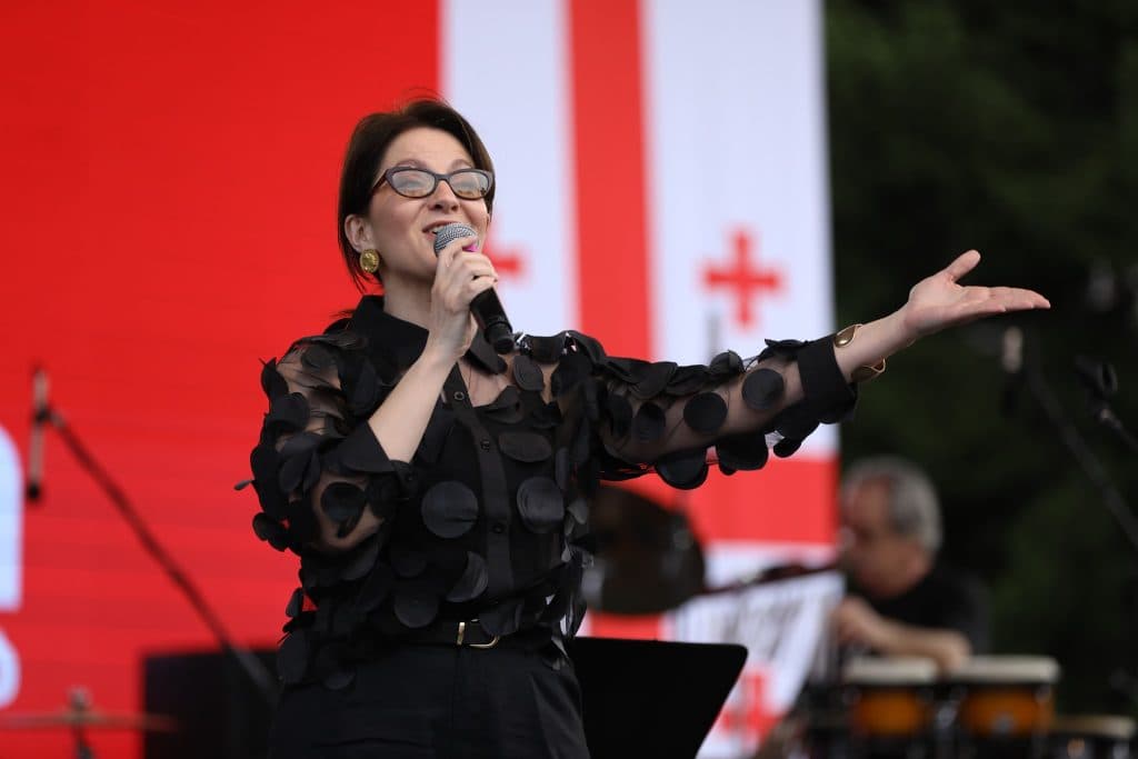 ზუგდიდში დამოუკიდებლობის ღონისძიებები გალა კონცერტით დასრულდა - image 2