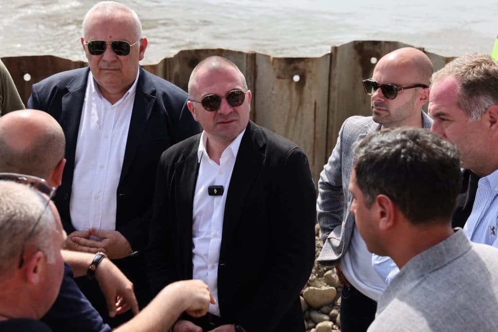 ფოთში მდინარე რიონზე ახალი ხიდი შენდება - image 3