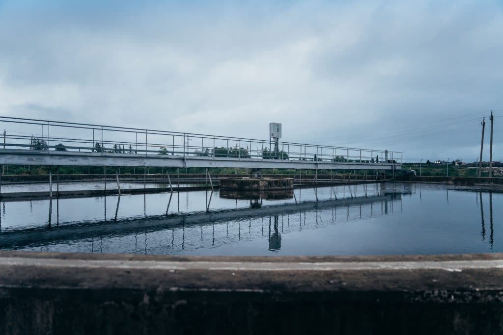 წყალმომარაგების ახალი უფროსი ზუგდიდში წყალარინების სისიტემის პროცესს გაეცნო - image 3