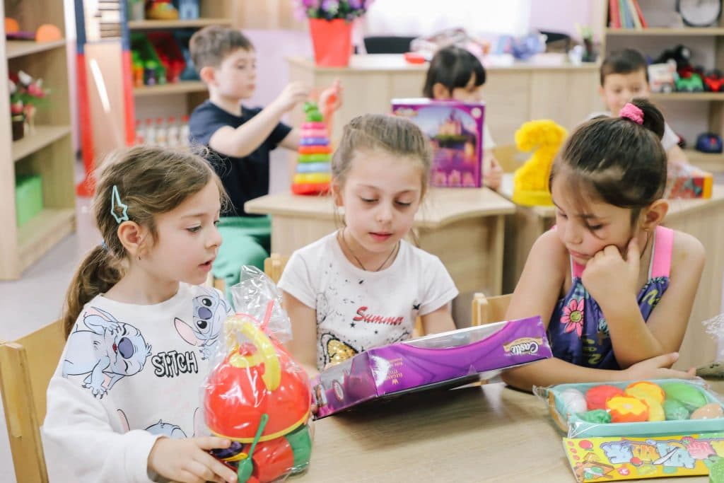 ფოთის ყველა საბავშვო ბაღს ახალი სათამაშოები გადაეცა - image 3