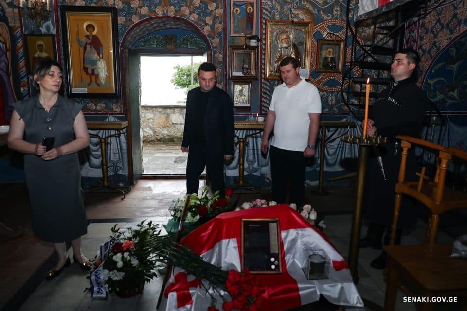 მეორე მსოფლიო ომში დაღუპული სენაკელი ჯარისკაცის ნეშთი 80 წლის შემდეგ ჩამოასვენეს