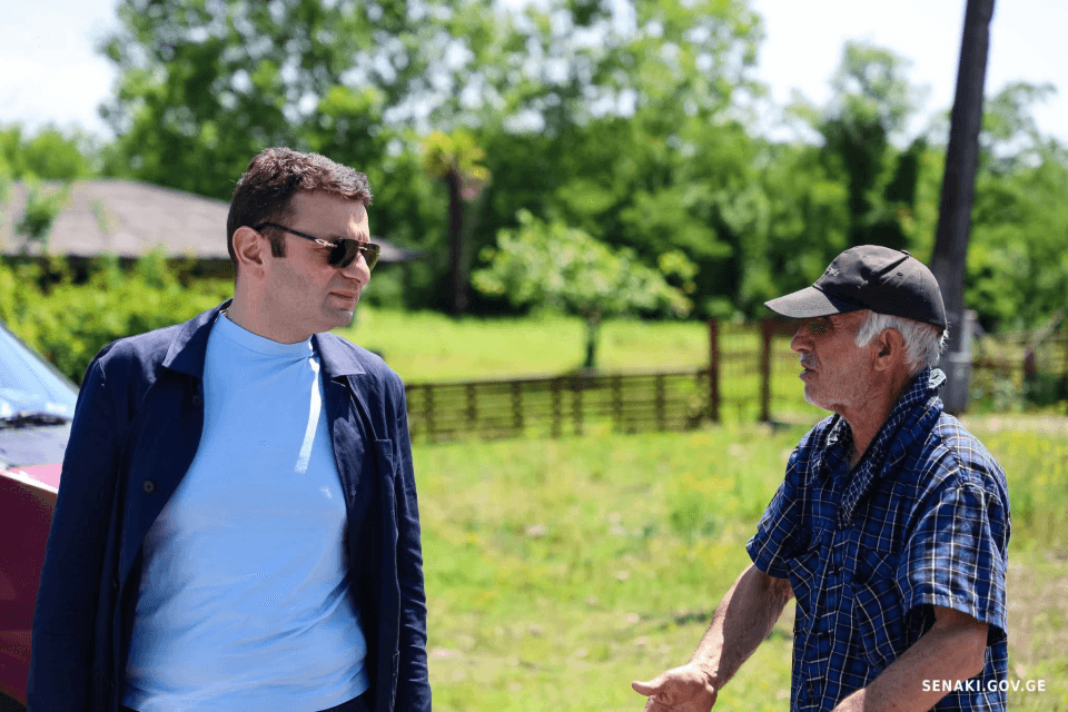 სენაკში სპორტული მოედნების მშენებლობის სამუშაოები მიმდინარეობს