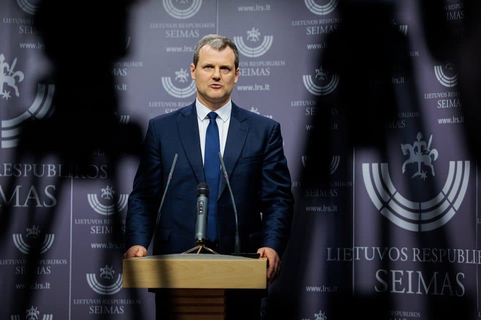 კორუფციული სკანდალის გამო ლიეტუვის მთავრობა გადადგა