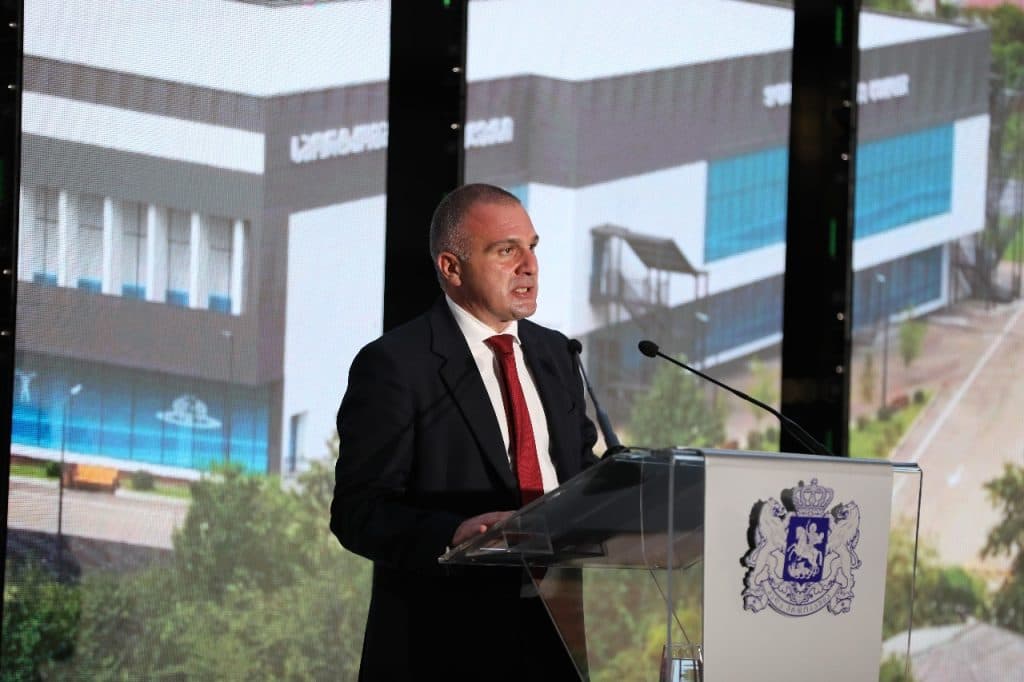 პრემიერ-მინისტრმა ზუგდიდის მულტიფუნქციური სპორტკომპლექსი გახსნა [ფოტო] - image 13