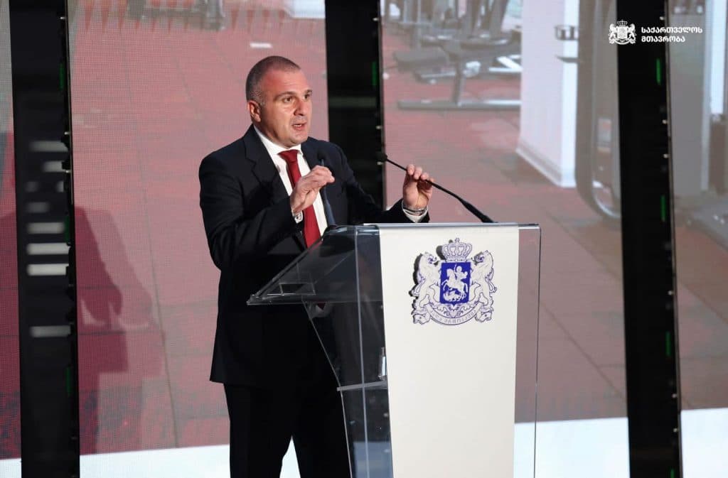 პრემიერ-მინისტრმა ზუგდიდის მულტიფუნქციური სპორტკომპლექსი გახსნა [ფოტო] - image 7