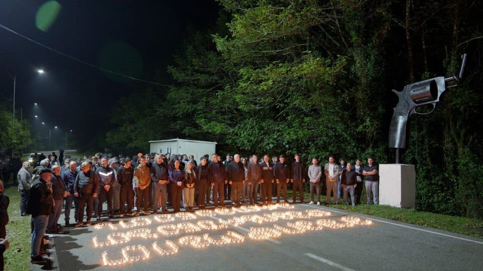 დათო კოდუა სოხუმის დაცემის დღეს: მშვიდობით დავიბრუნებთ ერთმანეთს