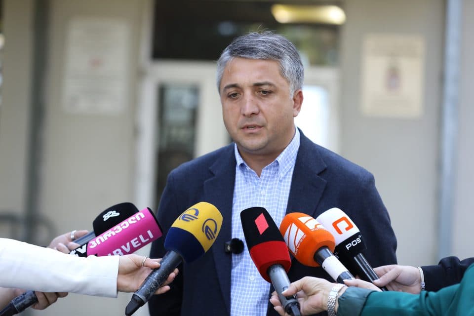 ზუგდიდის მერის არჩევნებში დათო კოდუამ 88,83 პროცენტით გაიმარჯვა, რაც 29 745 ხმაა
