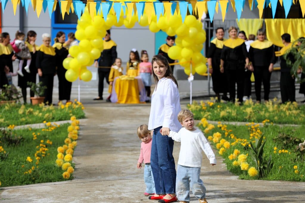 ჩხოროწუს სოფელ მუხურში ახალი საბავშო ბაღი გაიხსნა - image 3