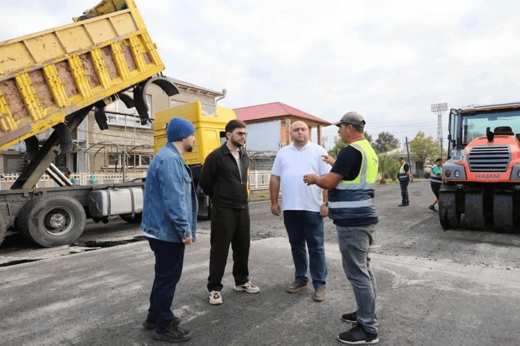 ფოთში, საგზაო ინფრასტრუქტურის მოწყობა გრძელდება - image 3