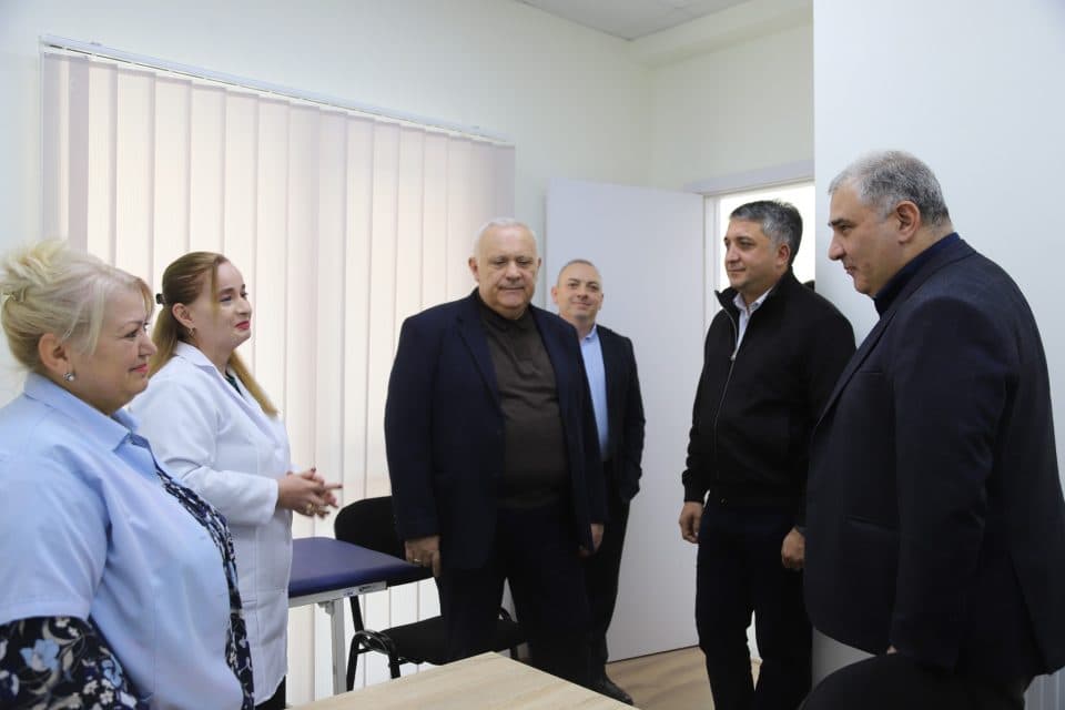 ნოჯიხევში, ჭითაწყარსა და მუხურში, სოფლის ახალი ამბულატორიები გაიხსნა