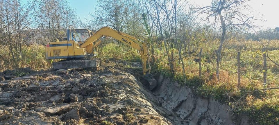 ხობის მერი დავით ბუკია არხების რეაბილიტაციის პროცესს გაეცნო