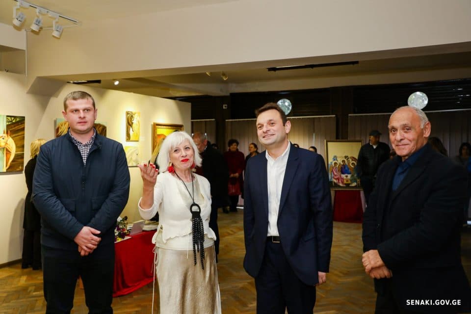 სენაკში მხატვარ ნონა ჭანტურიას პერსონალური გამოფენა მოეწყო
