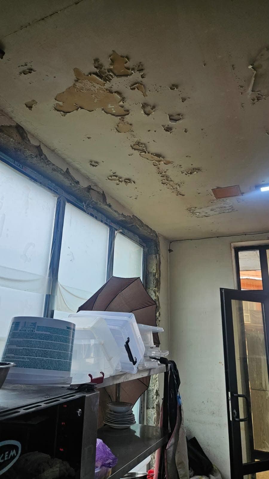 სურსათის ეროვნულმა სააგენტომ ჩხოროწყუში არალეგალურ კვების ობიექტს საქმიანობა შეუჩერა - image 2