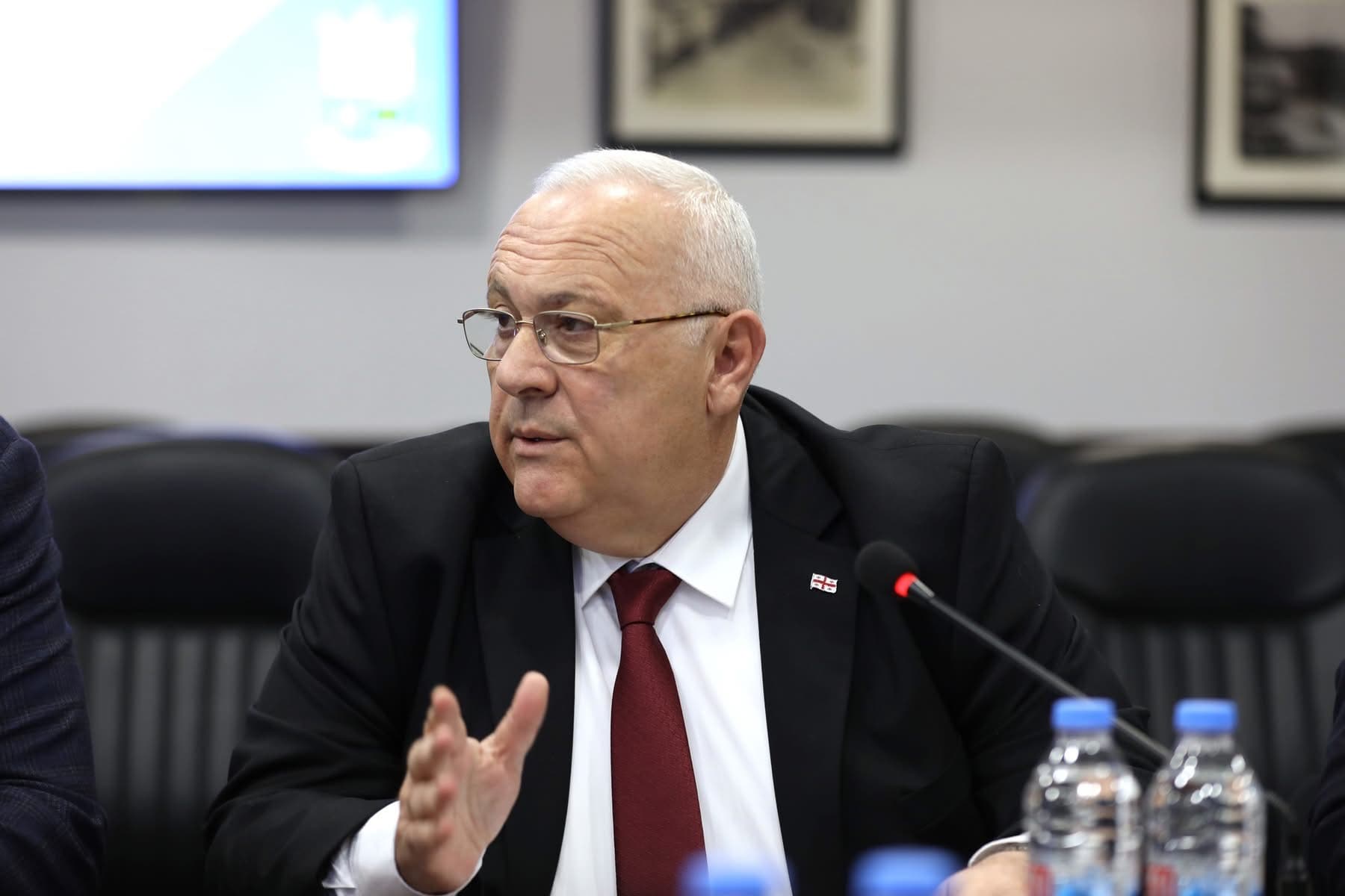 სამეგრელო-ზემო სვანეთის მუნიციპალიტეტების სტრატეგიული განვითარების გრძელვანდიანი გეგემები მინისტრთან განიხილეს - image 2