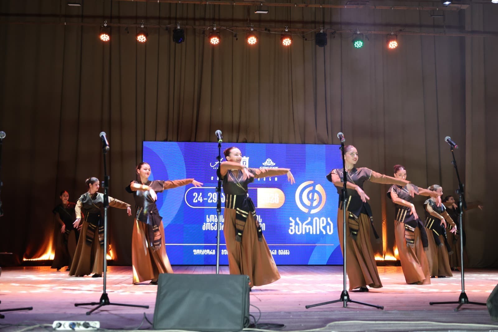 ხობის ხელოვნების კონკურს-ფესტივალი „ჰარიდა" საზეიმო ღონისძიებით დაიხურა - image 2