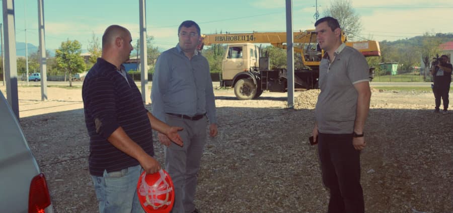 ქვედა ჩხოროწყუში დაფნის გადამამაუშავებელი საწარმო შენდება