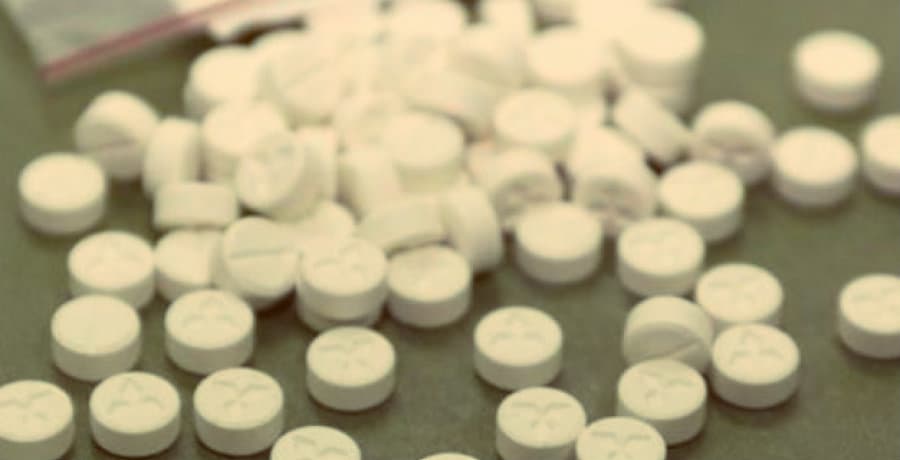 ზუგდიდის პოლიციამ ერთ-ერთი მოქალაქისგან 45 აბი ნარკოტიკული საშუალება სუბოქსინი ამოიღო