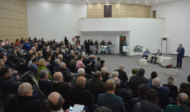 ზუგდიდში, ახალი სასტუმროს მშენებლობის კონცეფციის საჯარო განხილვა გაიმართა