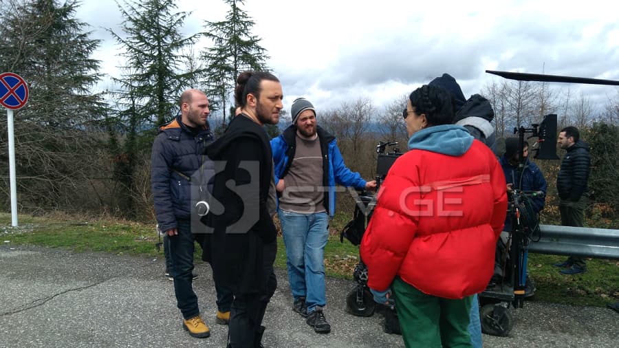 ოთო ნემსაძის კლიპის გადაღება ენგურის ხიდზე მიმდინარეობს