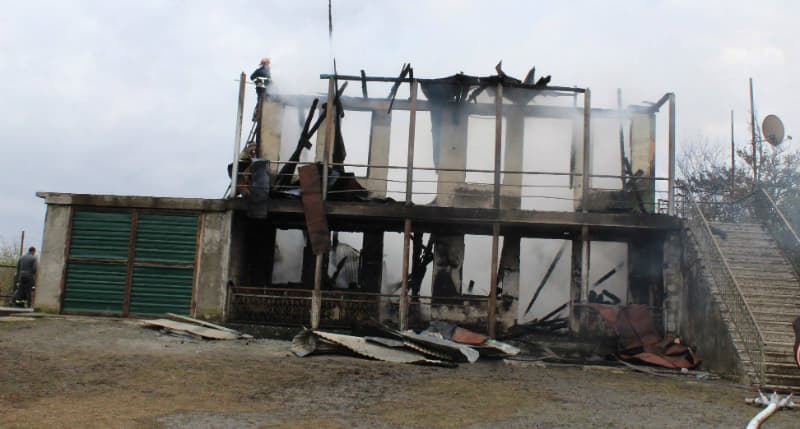 ხანძრის შედეგად დაზარალებულ ოჯახს ხელისუფლება საცხოვრებელ სახლს შეუძენს