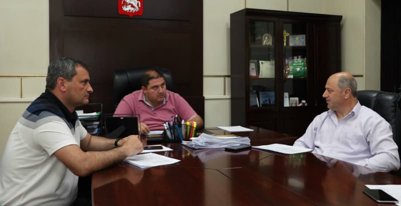 სენაკში 26 მაისის ღონისძიებებისთვის სამზადისი უკვე დაწყებულია