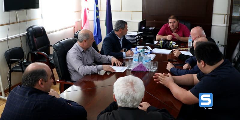 ,,სოფლის მხარდაჭერის პროგრამის’’ ფარგლებში სენაკის მერთან სამუშაო შეხვედრა გაიმართა