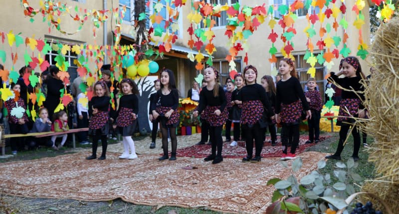 ,,შემოდგომის ზეიმი” პირველ ბაგა-ბაღში (R)