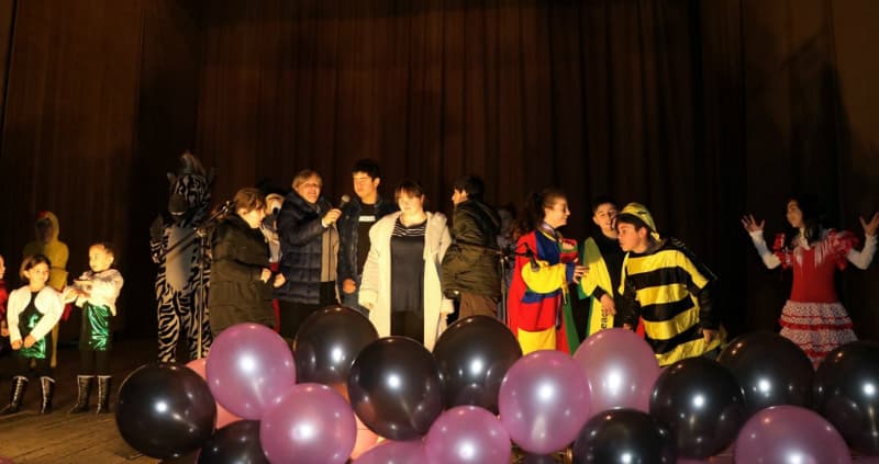 შეზღუდული შესაძლებლობის მქონე პირთა დღე სენაკში (R)