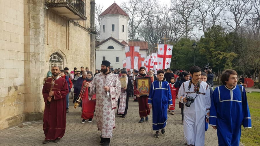 ზუგდიდში ტრადიციული საშობაო “ალილო” გაიმართა