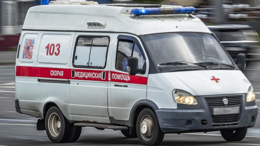 მოსკოვში შეიარაღებული მამაკაცი ტაძარში ხალხს თავს დაესხა