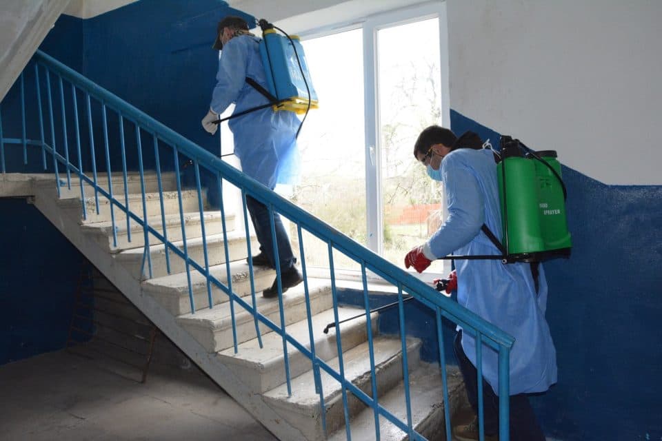 ჩხოროწყუს მუნიციპალიტეტში სადეზინფექციო სამუშაოები გრძელდება