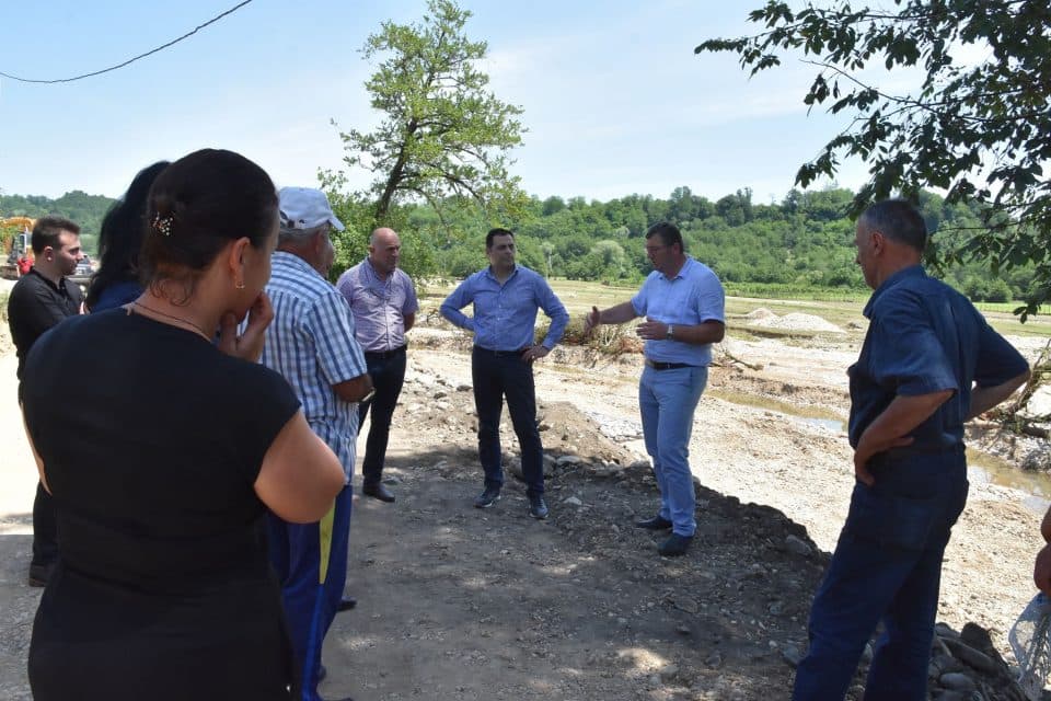 ალექსანდრე მოწერელია ჩხოროწყუში ინფრასტრუქტურულ პროექტებს გაეცნო