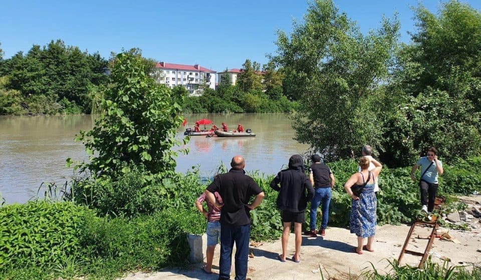 ფოთში ახალგაზრდა გოგოს საძიებო სამუშაოები უწყვეტ რეჟიმში მიმდინარეობს