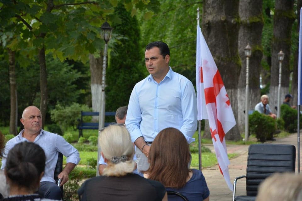 ალექსანდრე მოწერელია ჩხოროწყუს მუნიციპალიტეტში სამედიცინო სფეროს წარმომადგენლებს შეხვდა