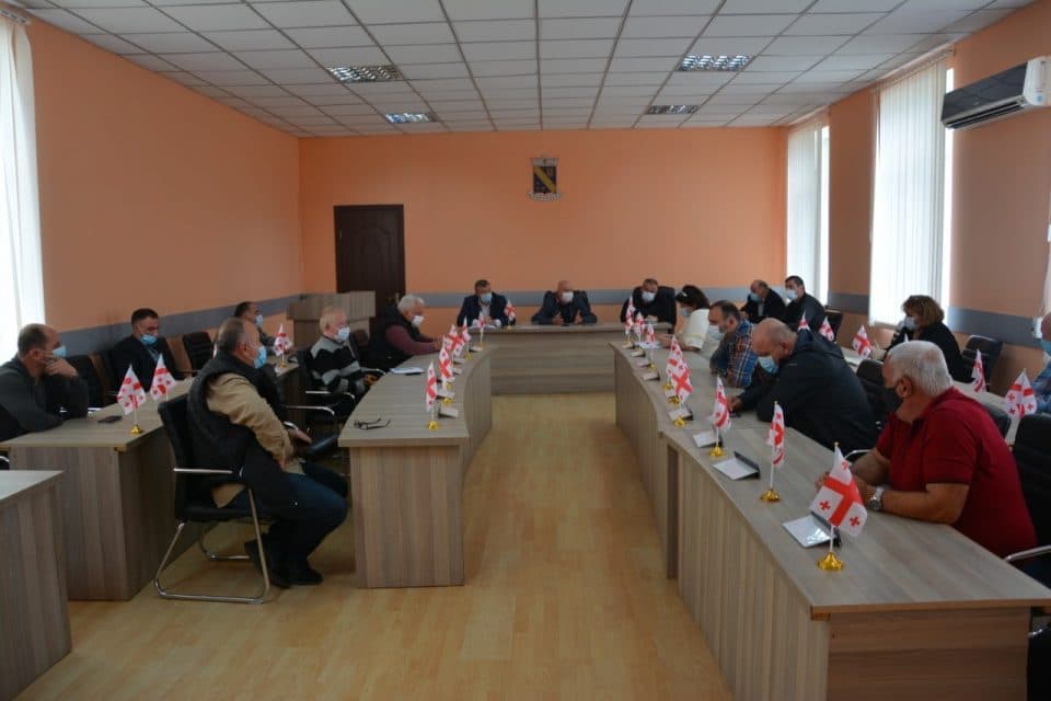 ჩხოროწყუში არსებულ ეპიდემიოლოგიურ მდგომარეობაზე შეხვედრა გაიმართა