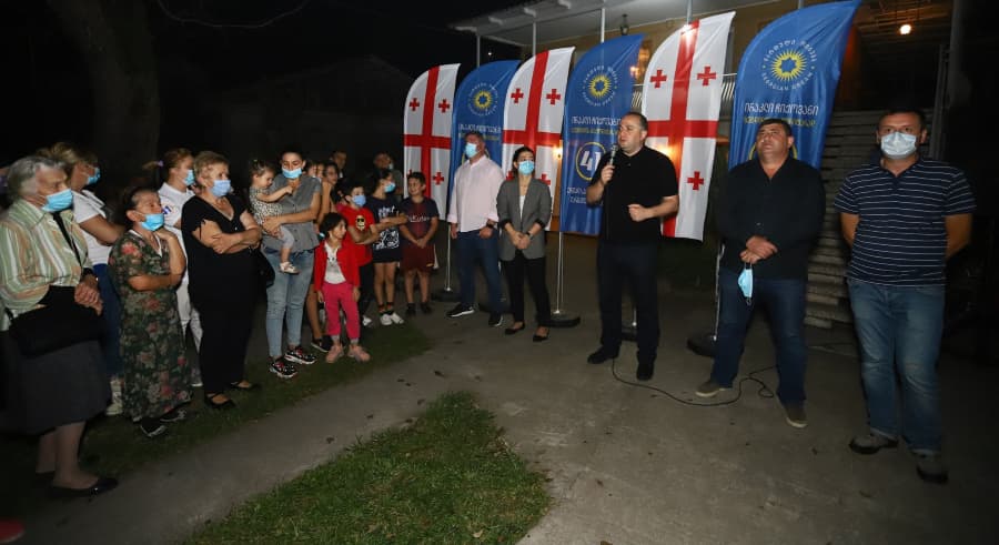 ირაკლი ჩიქოვანი – ზუგდიდი გახდება კიდევ უფრო მიმზიდველი ქალაქი, როგორც ზუგდიდელებისთვის, ისე ტურისტებისთვის, ჩვენ შევქმნით ამისათვის მეტ ეკონომიკურ შესაძლებლობას