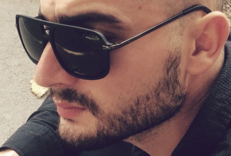 დავით ხვიბლიანი ნიკა გვარამიასა და ელისო კილაძეს სასამართლოში უჩივლებს