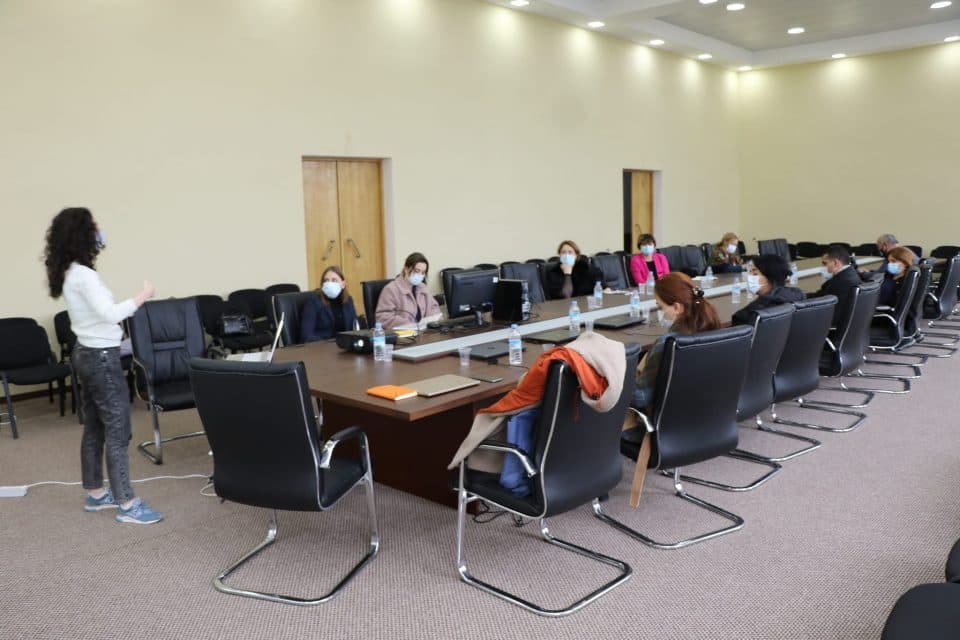 სამუშაო შეხვედრა ხობის მერიაში