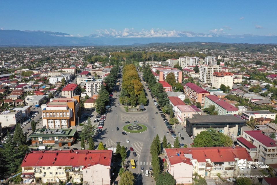 ზუგდიდში რამდენიმე ქუჩაზე გადაადგილება ცალმხრივი ხდება